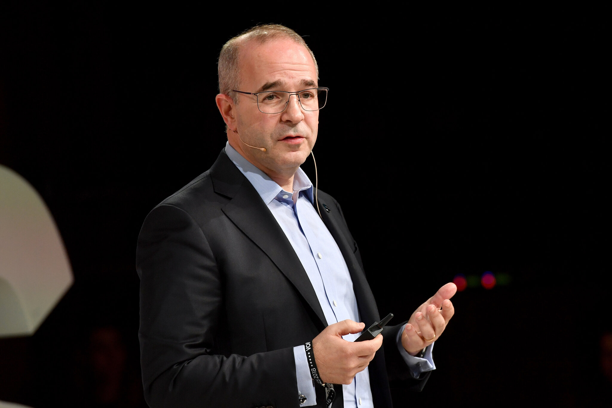 Head of McKinsey Is Voted Out as Firm Faces Reckoning on Opioid Crisis