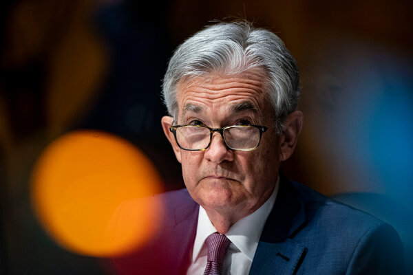 Powell Focuses on Economic Need at Key Moment in Markets and Politics